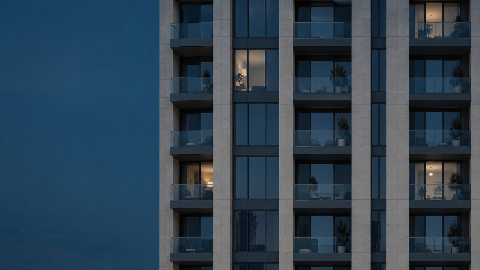 Façade d'un immeuble résidentiel à Dubaï à l'heure bleue